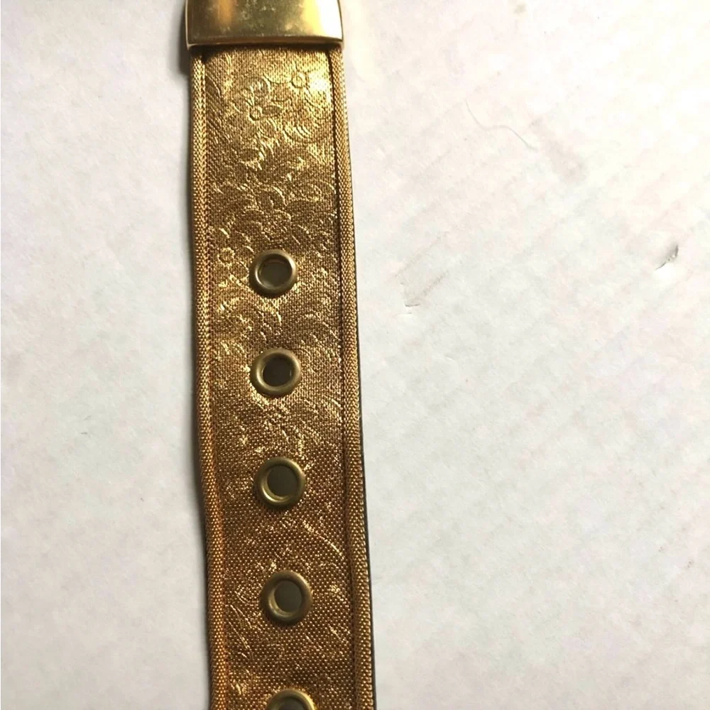 VTG Another Line, USA, Shiny Metallic Embossed Gold Belt, Stunning, size Med